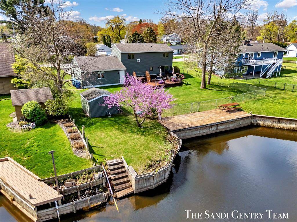 Ferrysburg, MI 49456,17083 Spahr Street