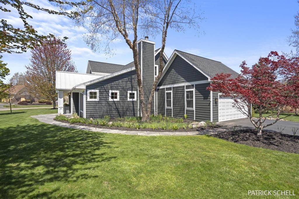 Douglas Vllg, MI 49406,728 Wilderness Ridge