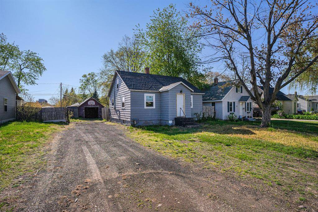 Holland Twp, MI 49423,108 Spruce Avenue
