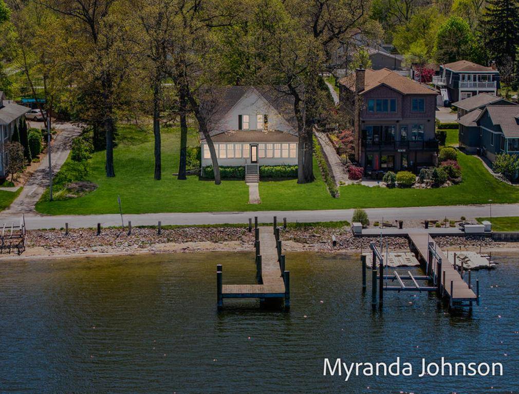 Spring Lake Twp, MI 49456,15926 Beach Drive