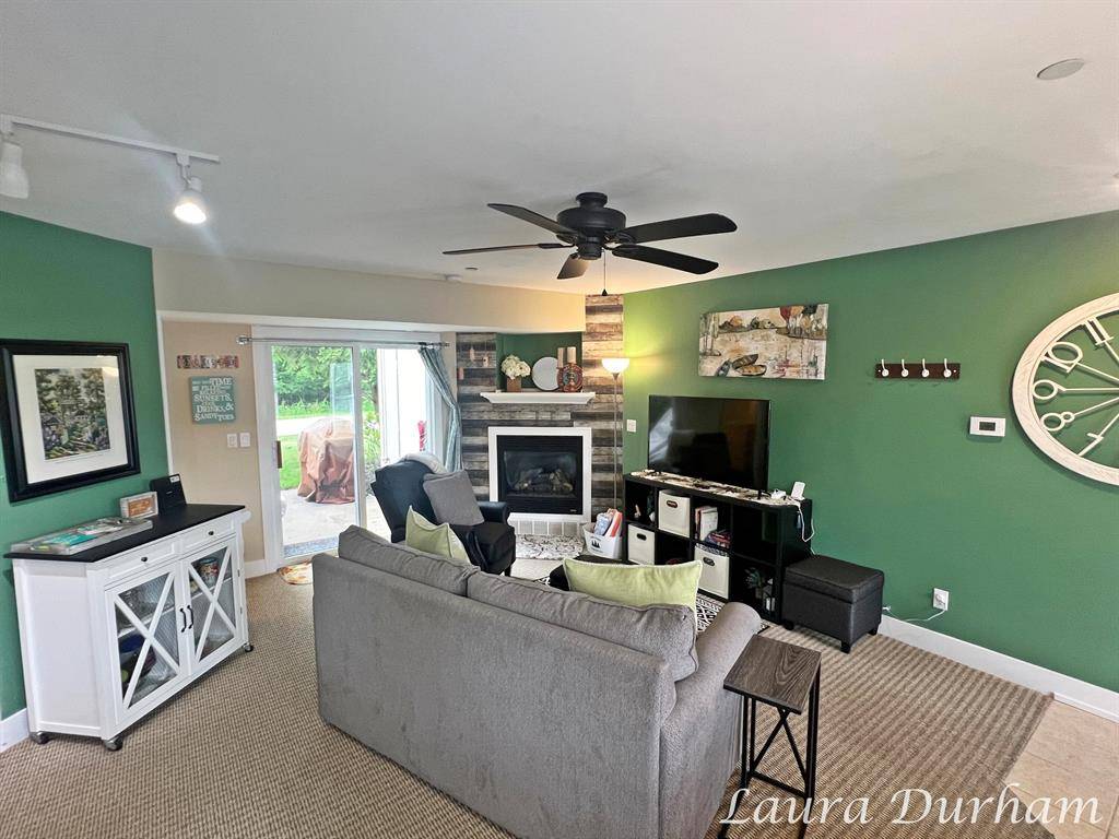 Douglas Vllg, MI 49406,320 Blue Star Highway 5