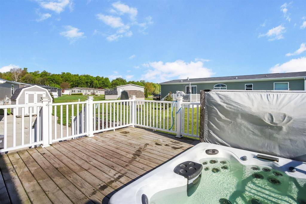 Allendale Twp, MI 49401,11610 Sunset Glen