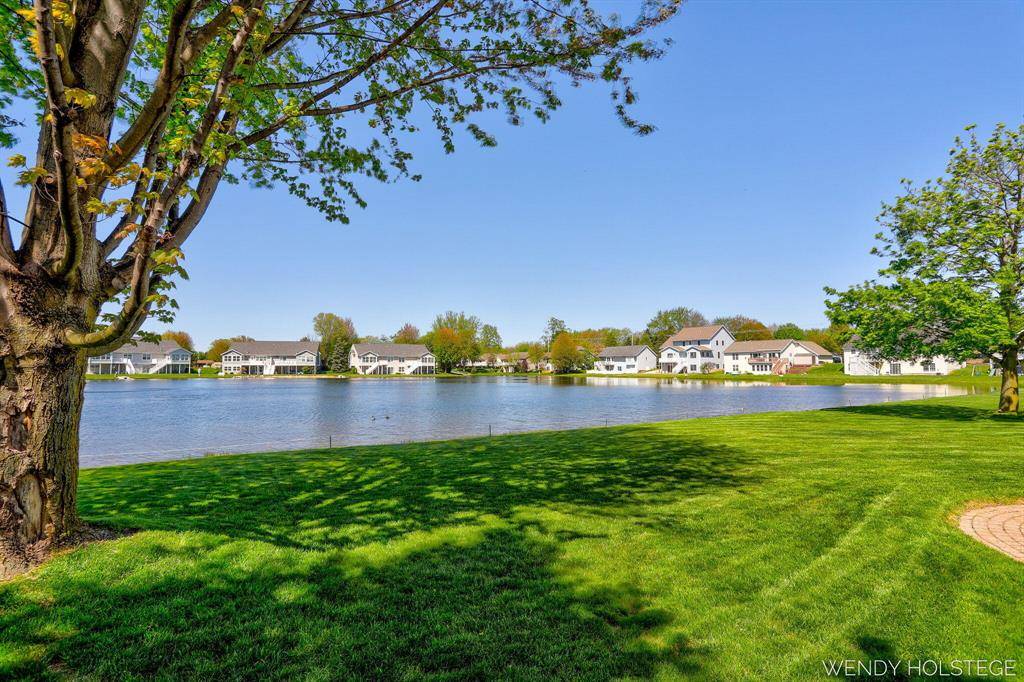 Holland Twp, MI 49464,10467 Bridgewater Drive