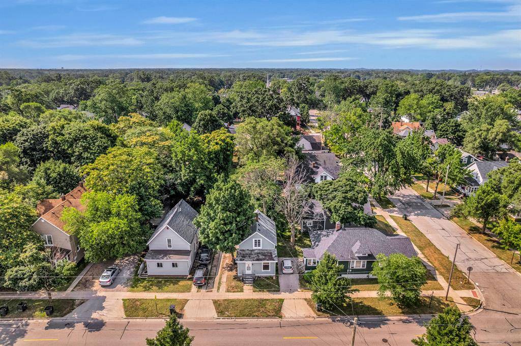 Montague, MI 49441,253 W Southern Avenue