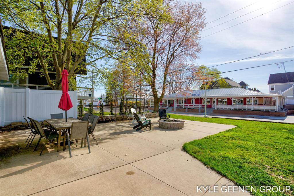 Park Twp, MI 49424,2245 Auburn Avenue