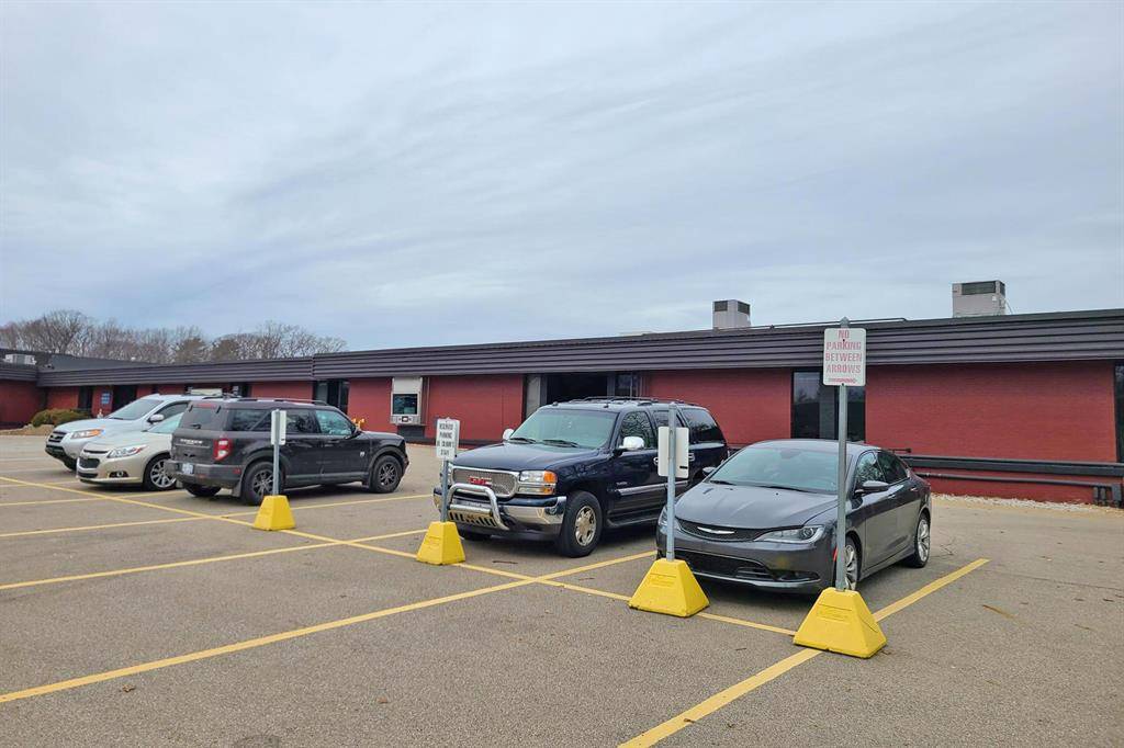 Norton Shores, MI 49444,3535 Park Street 105