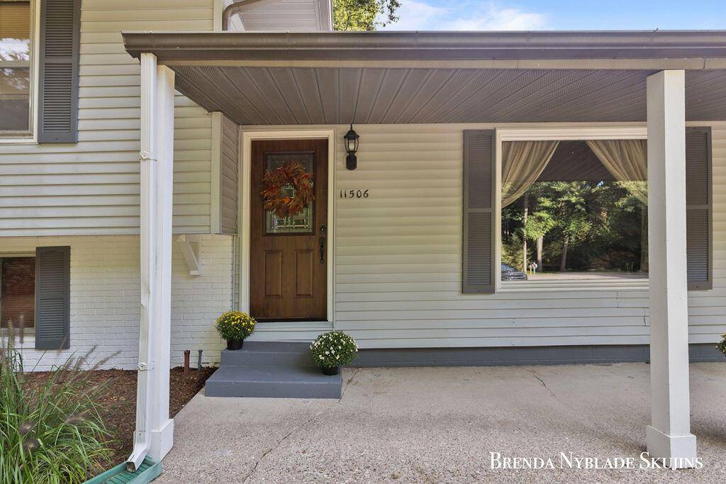 Grand Haven Twp, MI 49417,11506 Lakeshore Avenue