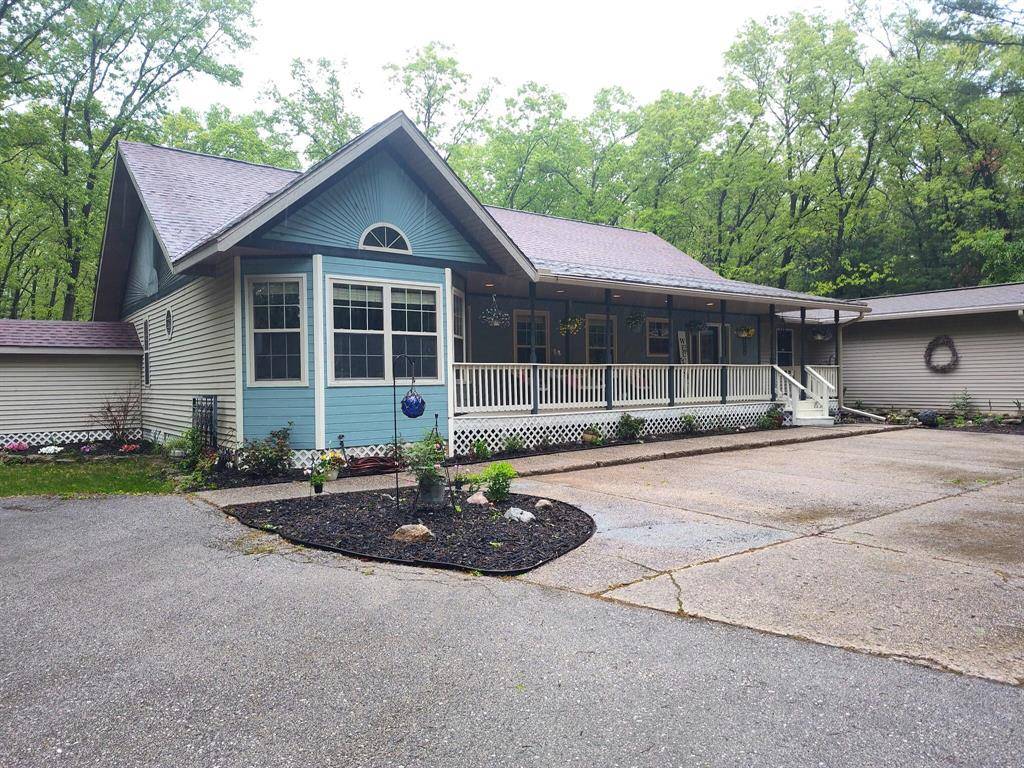 Egelston Twp, MI 49442,308 N Brooks Road