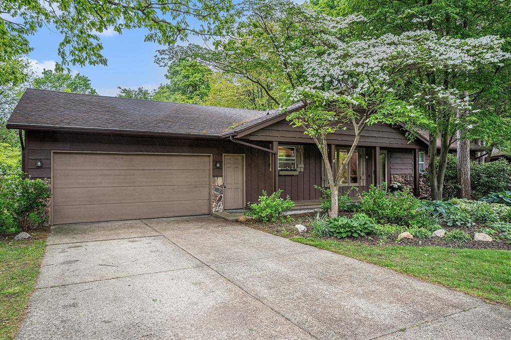 Holland Twp, MI 49424,916 N Kingwood Court