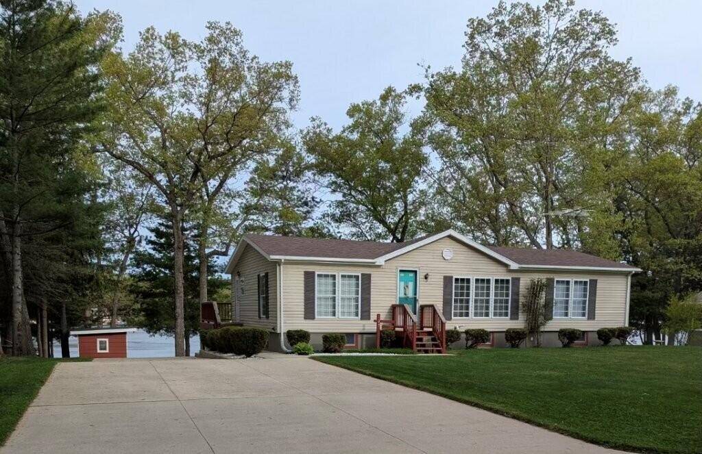 Branch Twp, MI 49402,125 S Maple Road