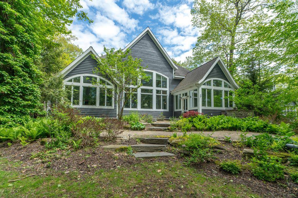 Grand Haven Twp, MI 49460,10543 Lakeshore Drive