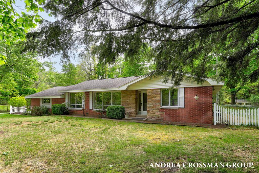 Ganges Twp, MI 49408,2095 Lakeshore Drive