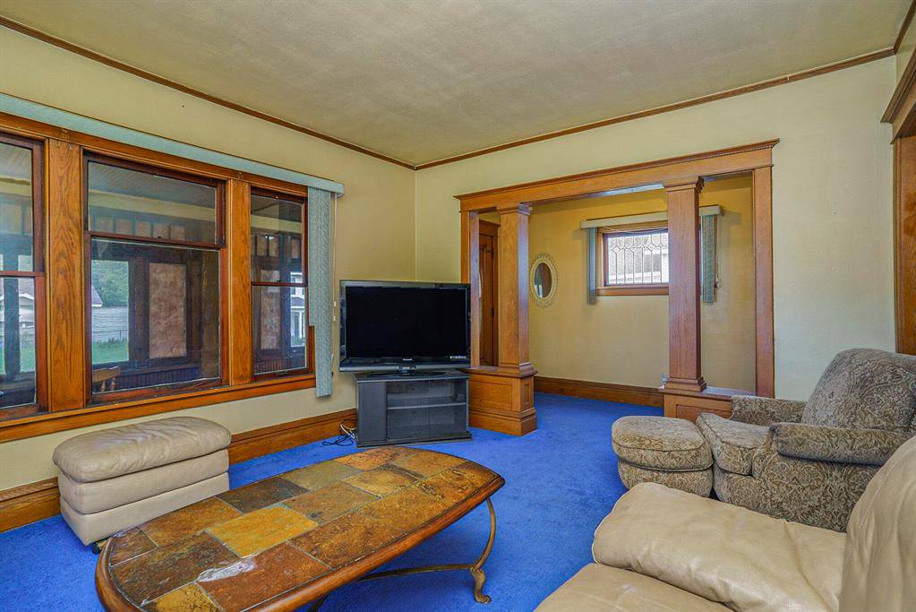 Muskegon, MI 49441,393 Merrill Avenue