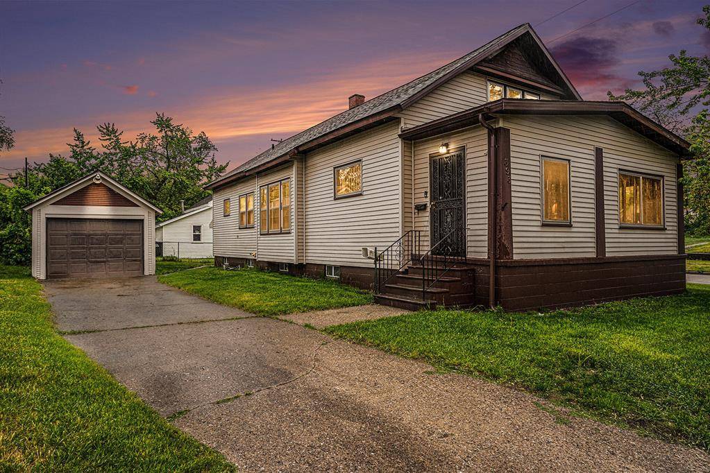 Muskegon, MI 49441,393 Merrill Avenue