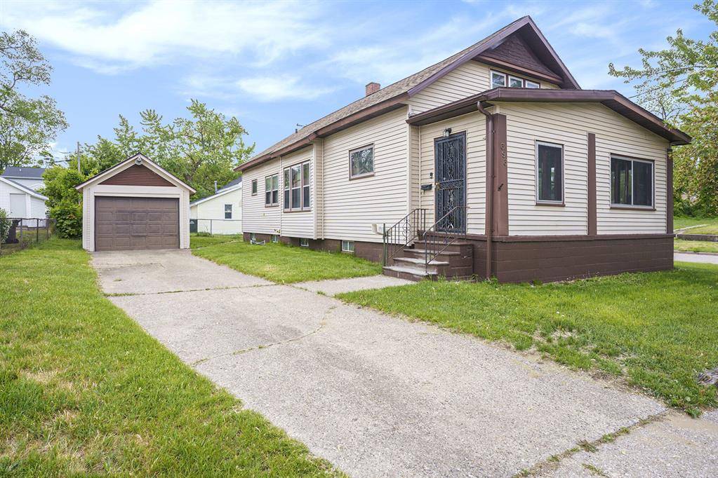 Muskegon, MI 49441,393 Merrill Avenue