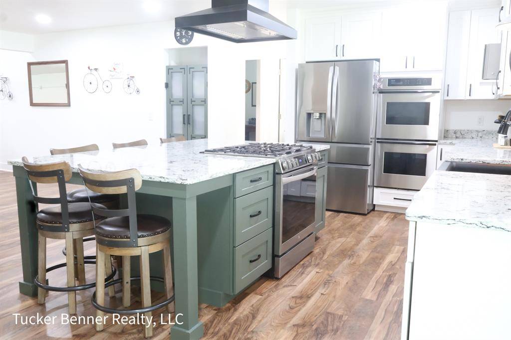 Dalton Twp, MI 49457,2985 Middle Lake Road