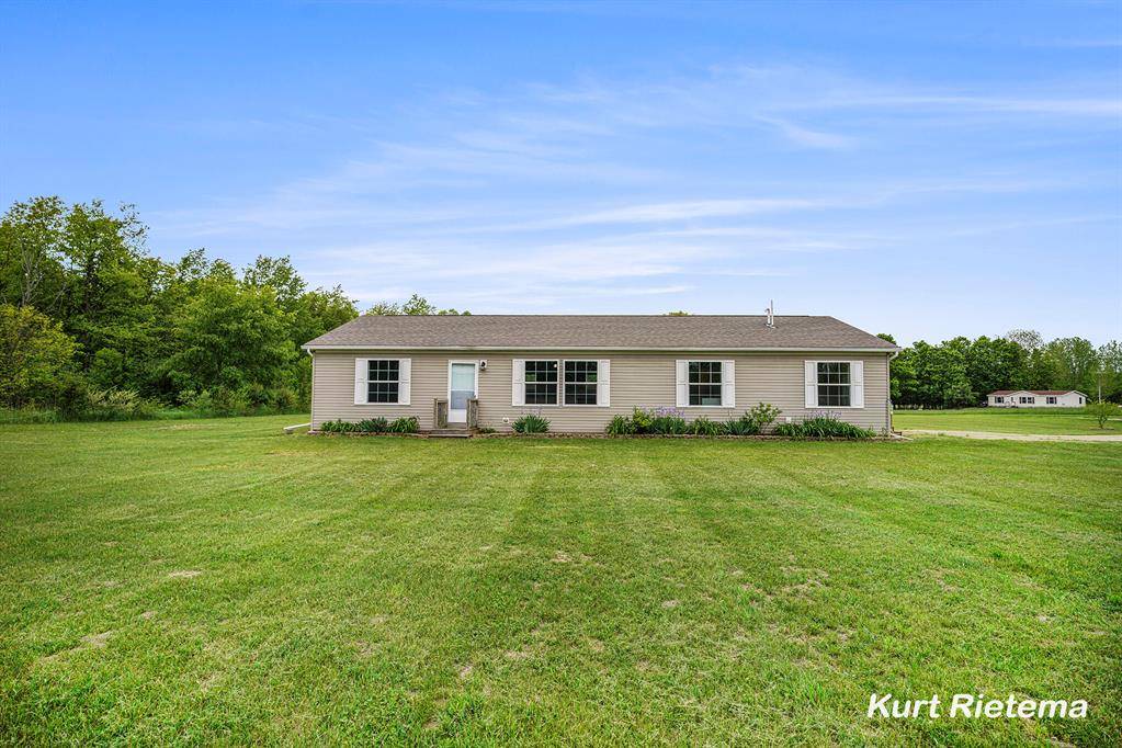 Lee Twp, MI 49056,532 48th Street