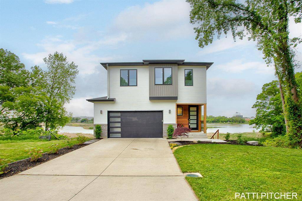 Holland Twp, MI 49424,104 River Hills Drive