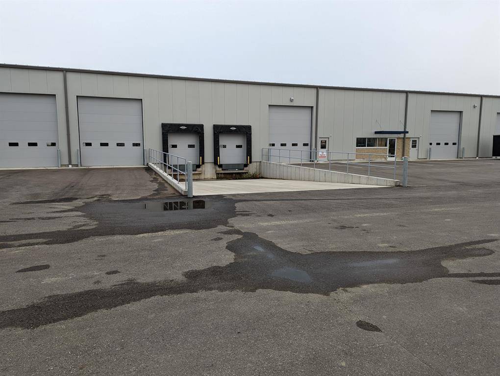 Holland, MI 49423,72 W 64th Street 210