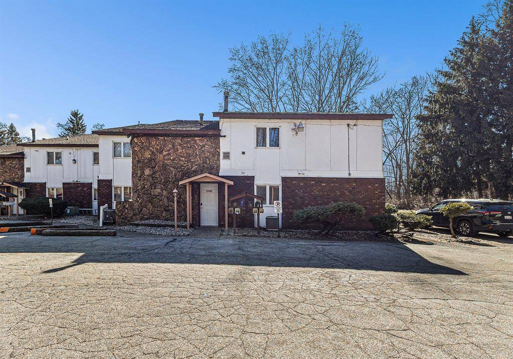 Muskegon Heights, MI 49444,100 E Norton Avenue 3