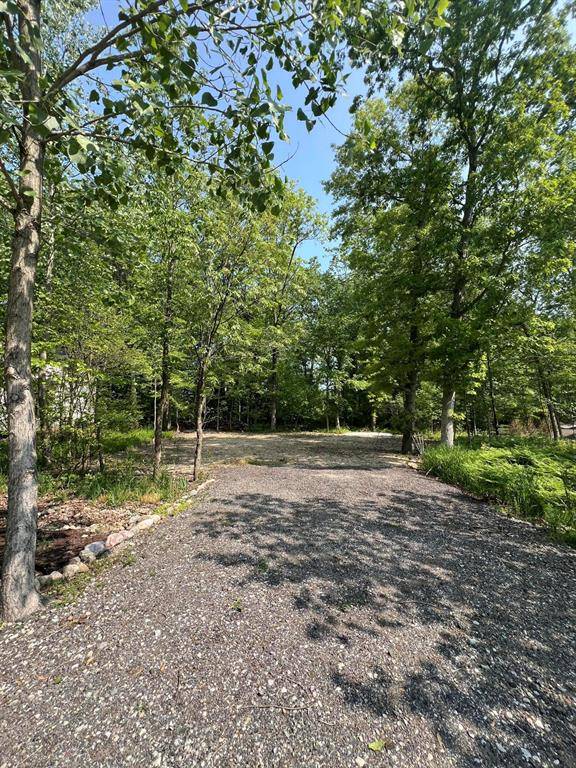 New Buffalo, MI 49117,22 Walden Way