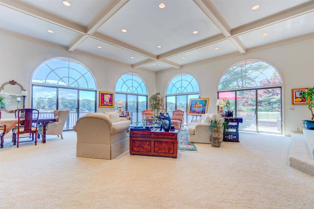 Norton Shores, MI 49441,4298 Braeburn Court
