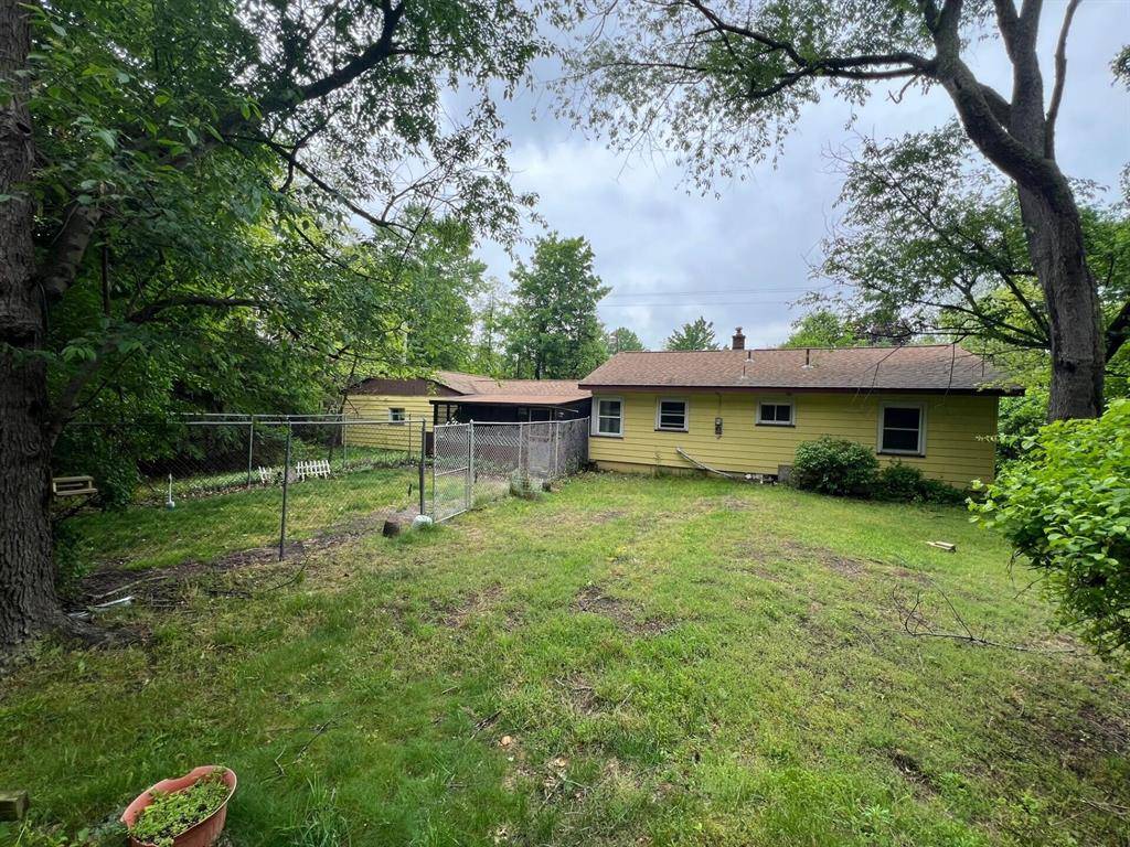 Norton Shores, MI 49441,5352 Martin Road