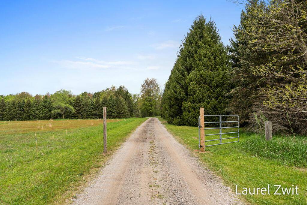 Hart Twp, MI 49420,1442 W Tyler Road