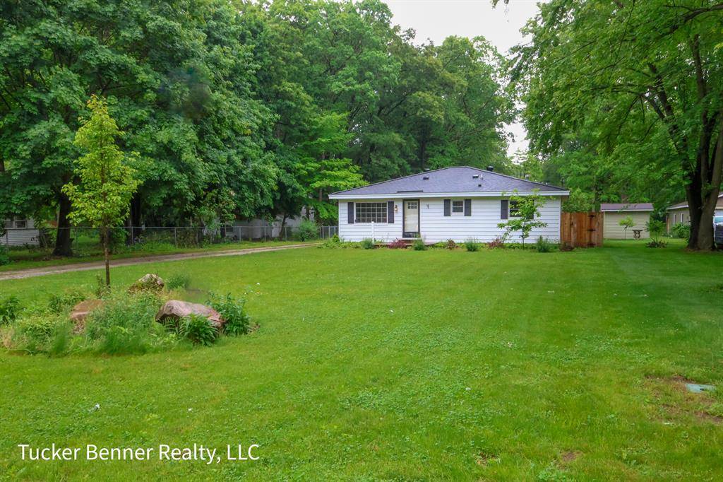 Muskegon Twp, MI 49442,2465 James Avenue
