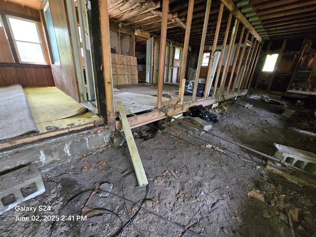 Sherman Twp - Newaygo, MI 49349,2327 W Midway Drive