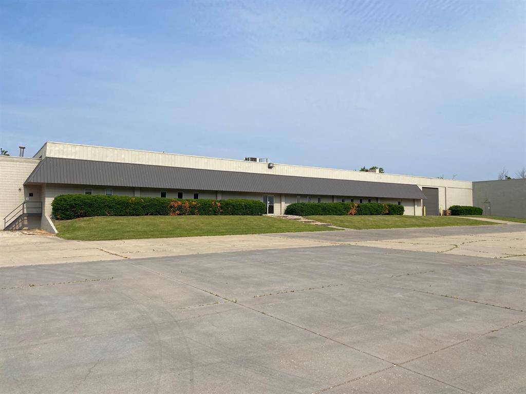 Holland, MI 49423,455 E 64th Street B