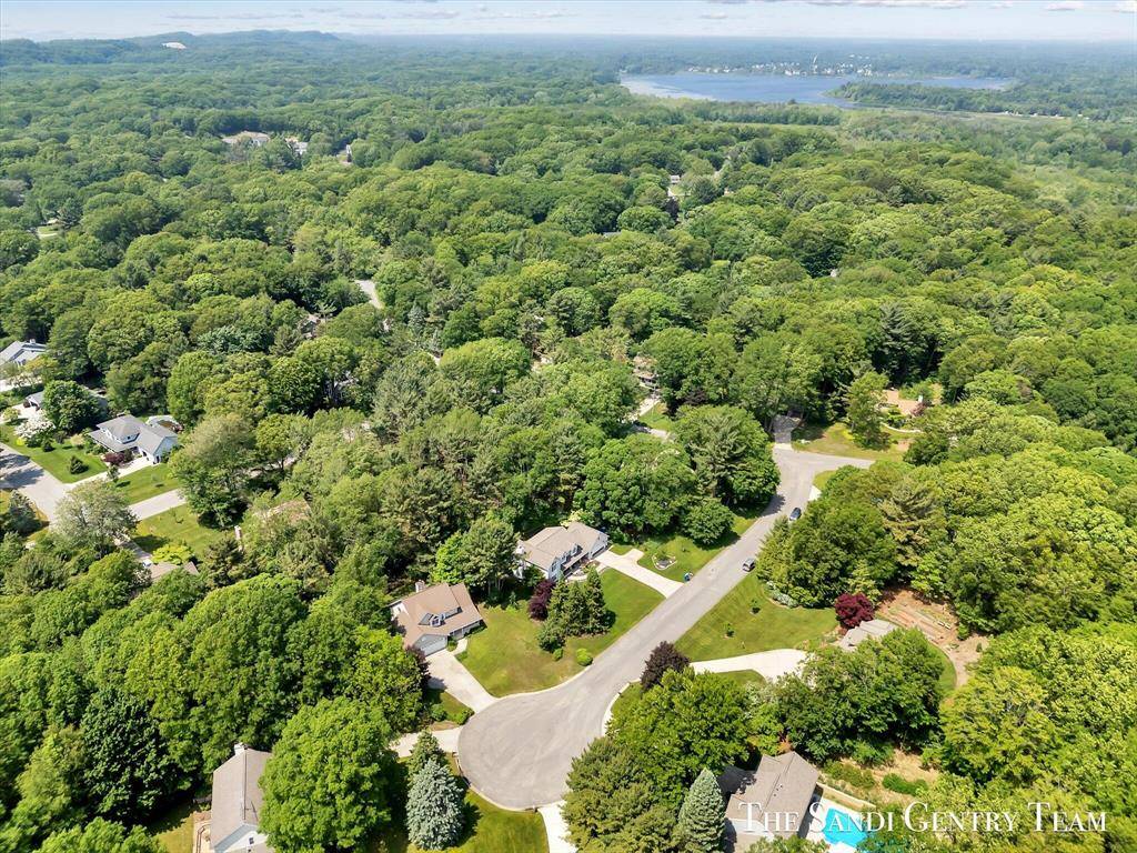 Spring Lake Twp, MI 49456,18735 Hopi Court