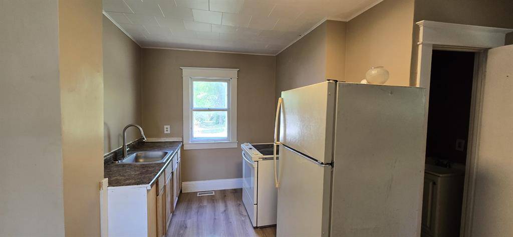 Muskegon Heights, MI 49444,2524 8th Street