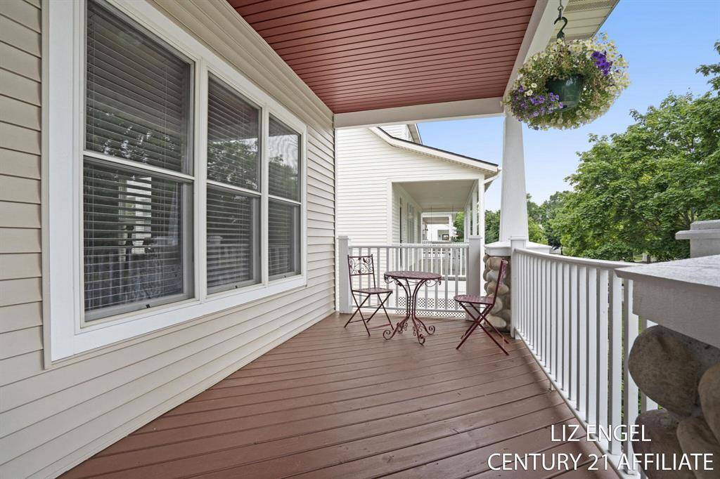 Douglas Vllg, MI 49406,471 Summer Grove Drive 57