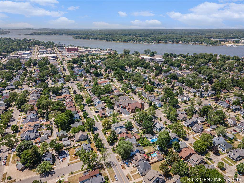 Holland, MI 49423,205 W 16th Street