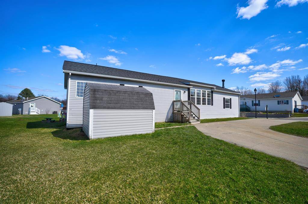 Holly Twp, MI 48442,16257 derby Circle