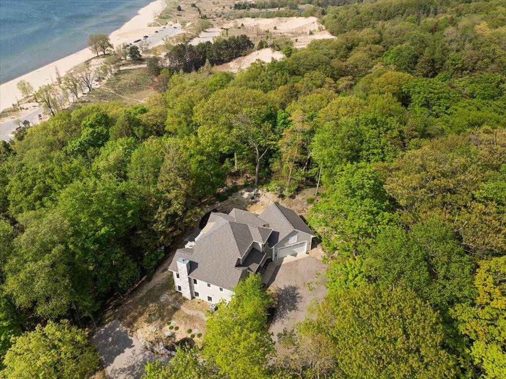 Saugatuck, MI 49453,690 Dunegrass Circle Drive