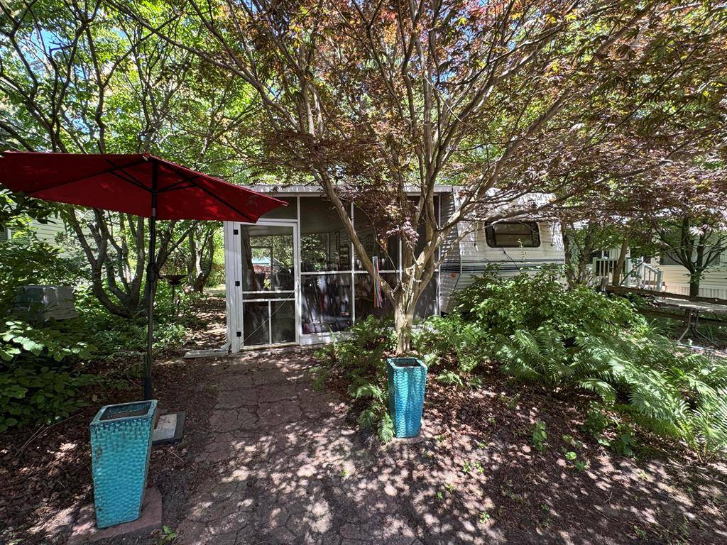 Saugatuck Twp, MI 49453,6473 Blue Star Highway 104