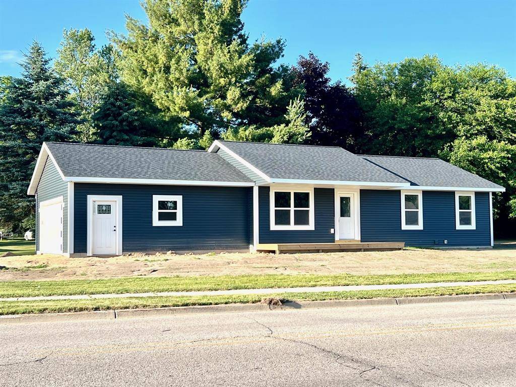 Fremont, MI 49412,518 S Sullivan Avenue
