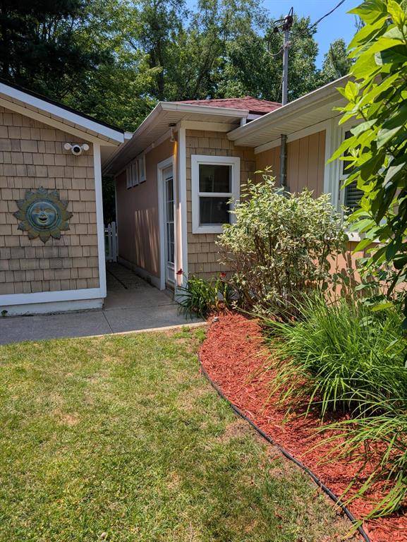 Douglas Vllg, MI 49406,440 S Water Street