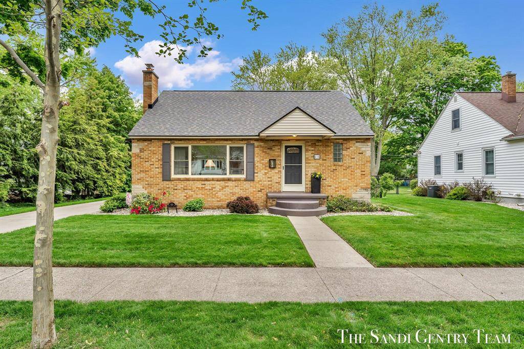 Grand Haven, MI 49417,515 Waverly Avenue