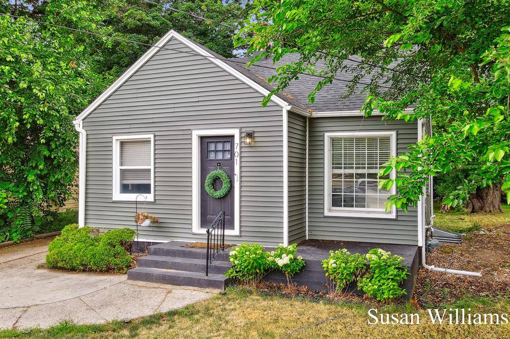 Grand Rapids, MI 49503,701 Fuller Avenue NE