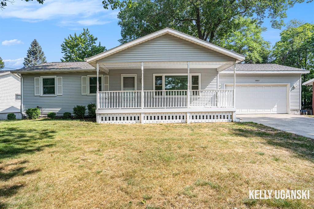Norton Shores, MI 49441,1882 Bonneville