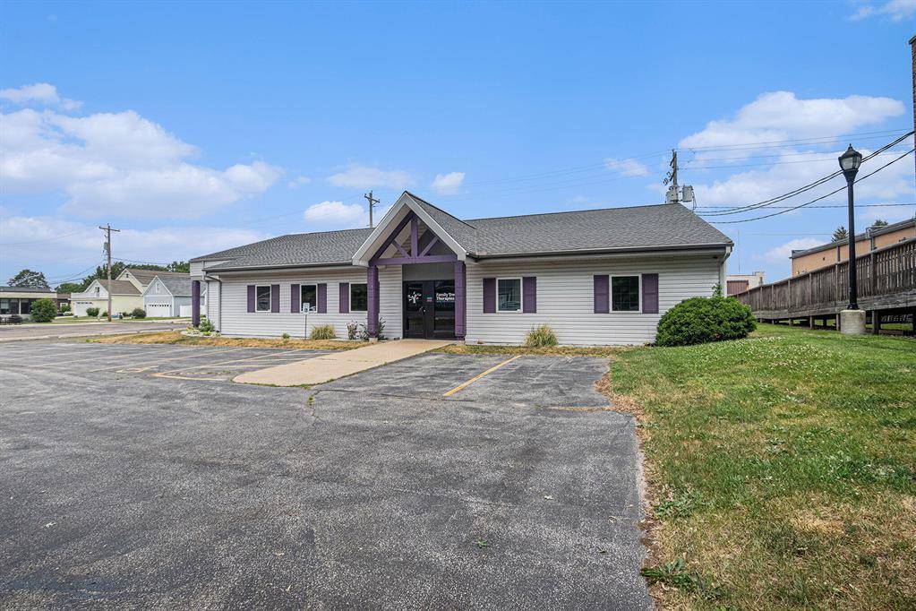 Grand Haven, MI 49417,627 Elliott Avenue