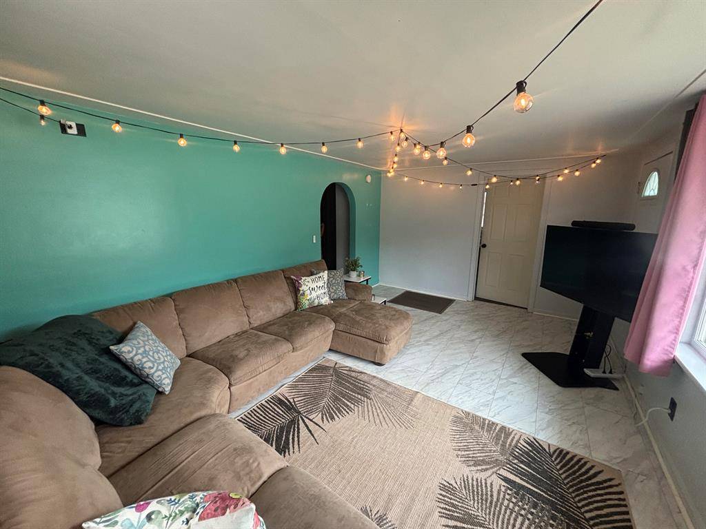 Muskegon Twp, MI 49442,369 Donald Street