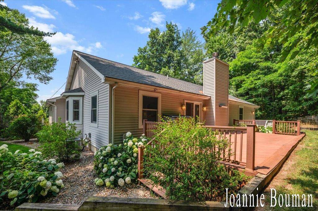 Cooper Twp, MI 49080,10466 N Riverview Drive
