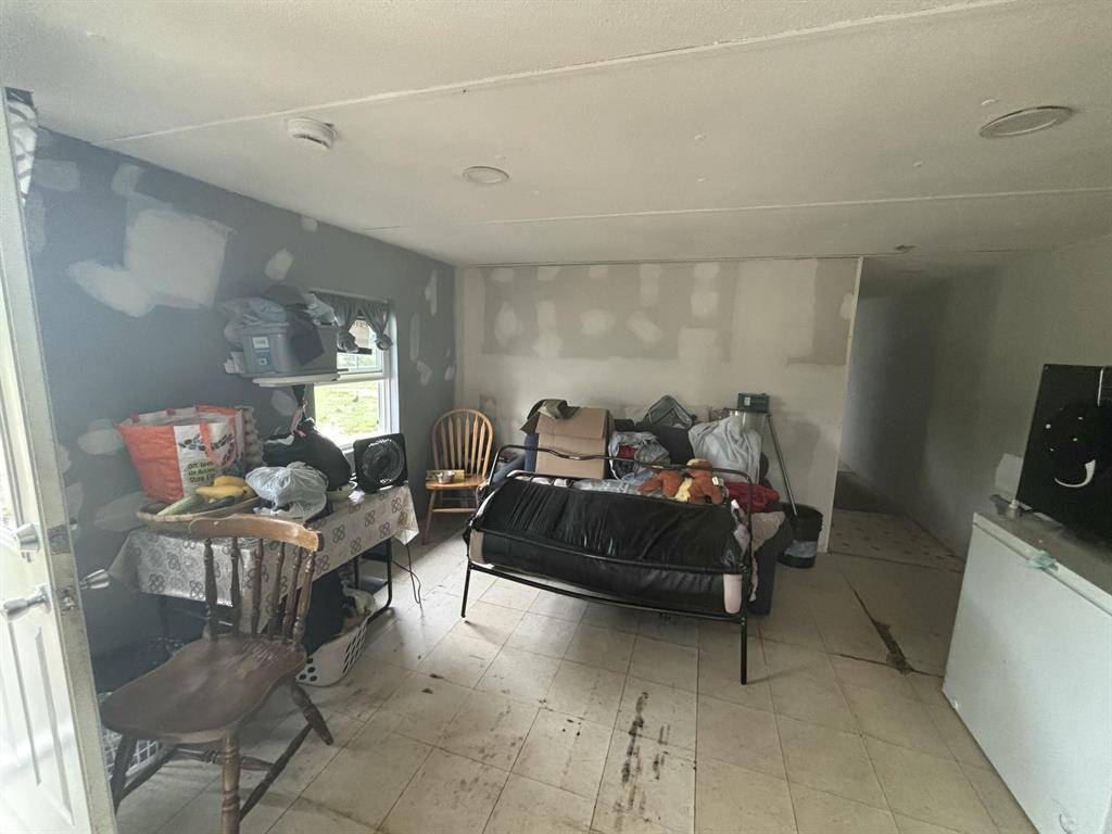 Covert Twp, MI 49090,21679 M-140