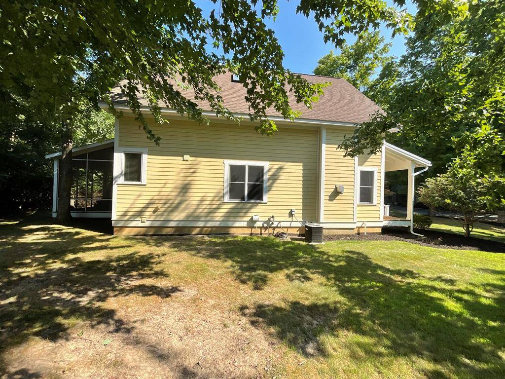 Douglas Vllg, MI 49406,101 West Shore Woods Drive