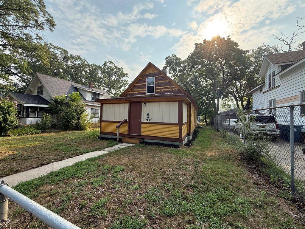 Muskegon Heights, MI 49444,2424 Howden Street