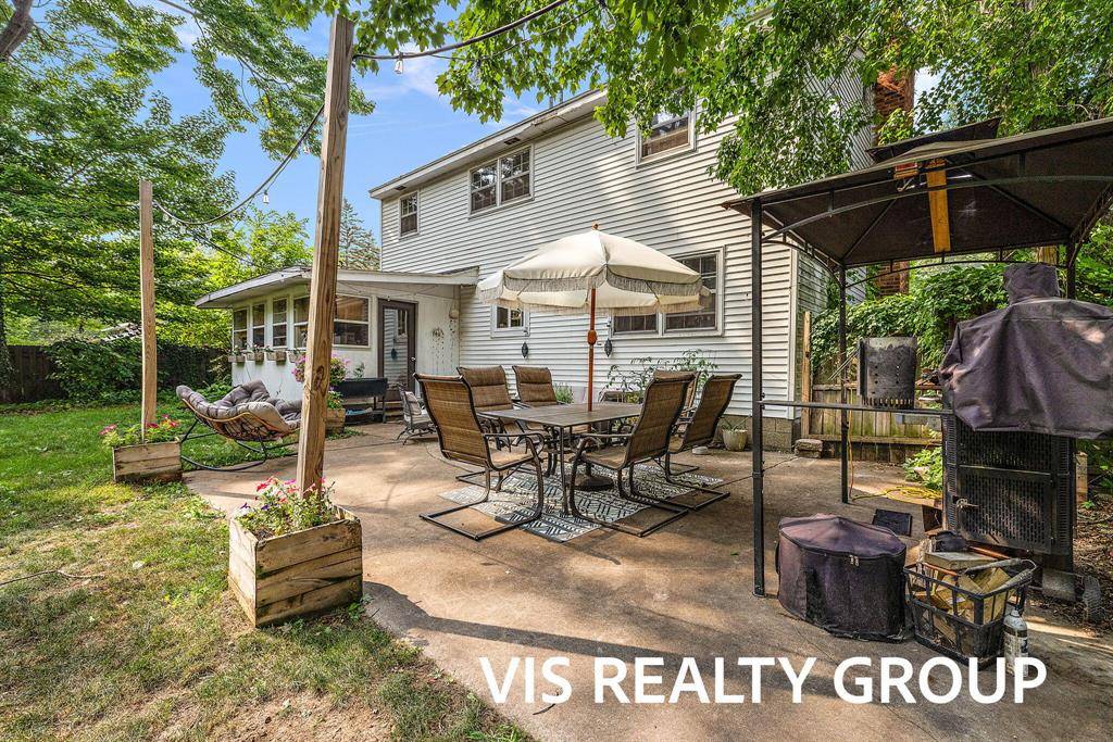 Norton Shores, MI 49441,1689 Bonneville Dr Drive